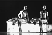 Das Magdeburger Ballett in Kuba. Szenenfotos aus Credo. Foto: Hans-Ludwig Bhme