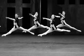 „Scènes de ballet“ im Bayerischen Staatsballett (Foto: Wil-