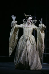 Überzeugend: Anna Caterina Antonacci als Elisabetta. Foto: Marco Brescia - Teatro alla Scala