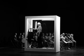 Katja Zinsmeister, Elisabeth Ebeling und der Sinfonische Chor Aachen. Foto: Wil van Iersel
