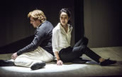 Studiotheater Belvedere in Weimar mit Benjamin Mahns-Mardy als Hans und Yuko Hayashi als Sophie. Foto: Maik Schuck