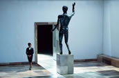 Michael Wertmüller, „Echo 72“, Staatstheater Hannover, mit Idunnu Münch. Foto: Sandra Then