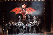 Charles Gounod, „Faust“, Opernchor und Extrachor der Wuppertaler Bühnen . Foto: Matthias Jung