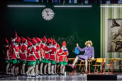 Marius Schötz/Marthe Meinhold, „Pinocchio“ mit Kinderchor am Rhein und der Akademie für Chor und Musiktheater sowie Torben Jürgens (Lehrerin). Foto: Jochen Quast